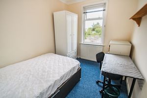 Photo 16- click for photo gallery